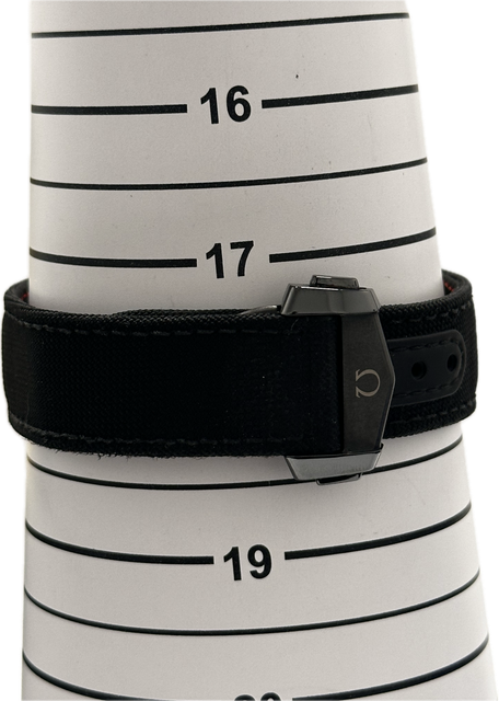 Omega Speedmaster Dark Side of the Moon 311.92.44.51.01.007 Image 5